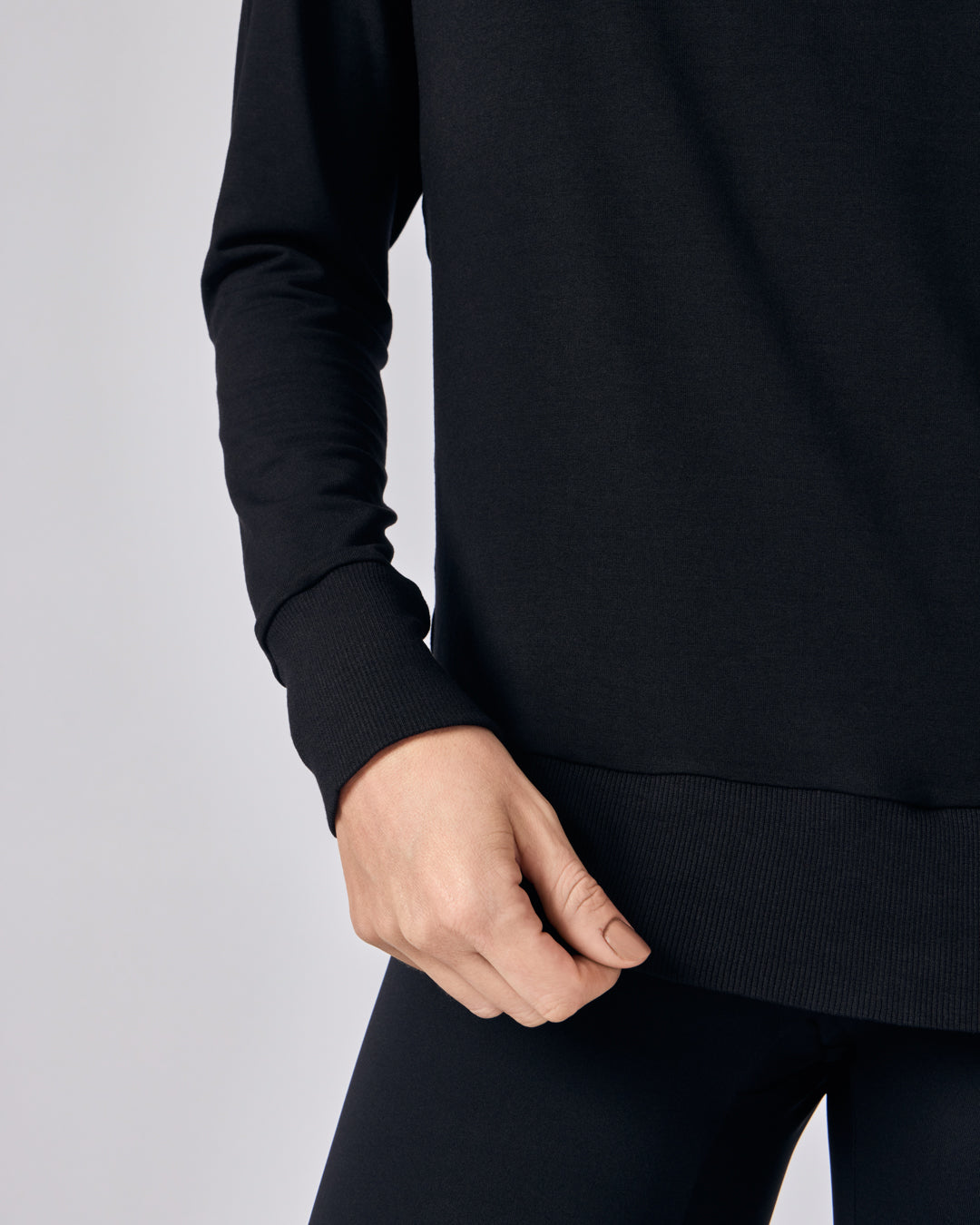 Blusa Manga Longa Modal - Preto