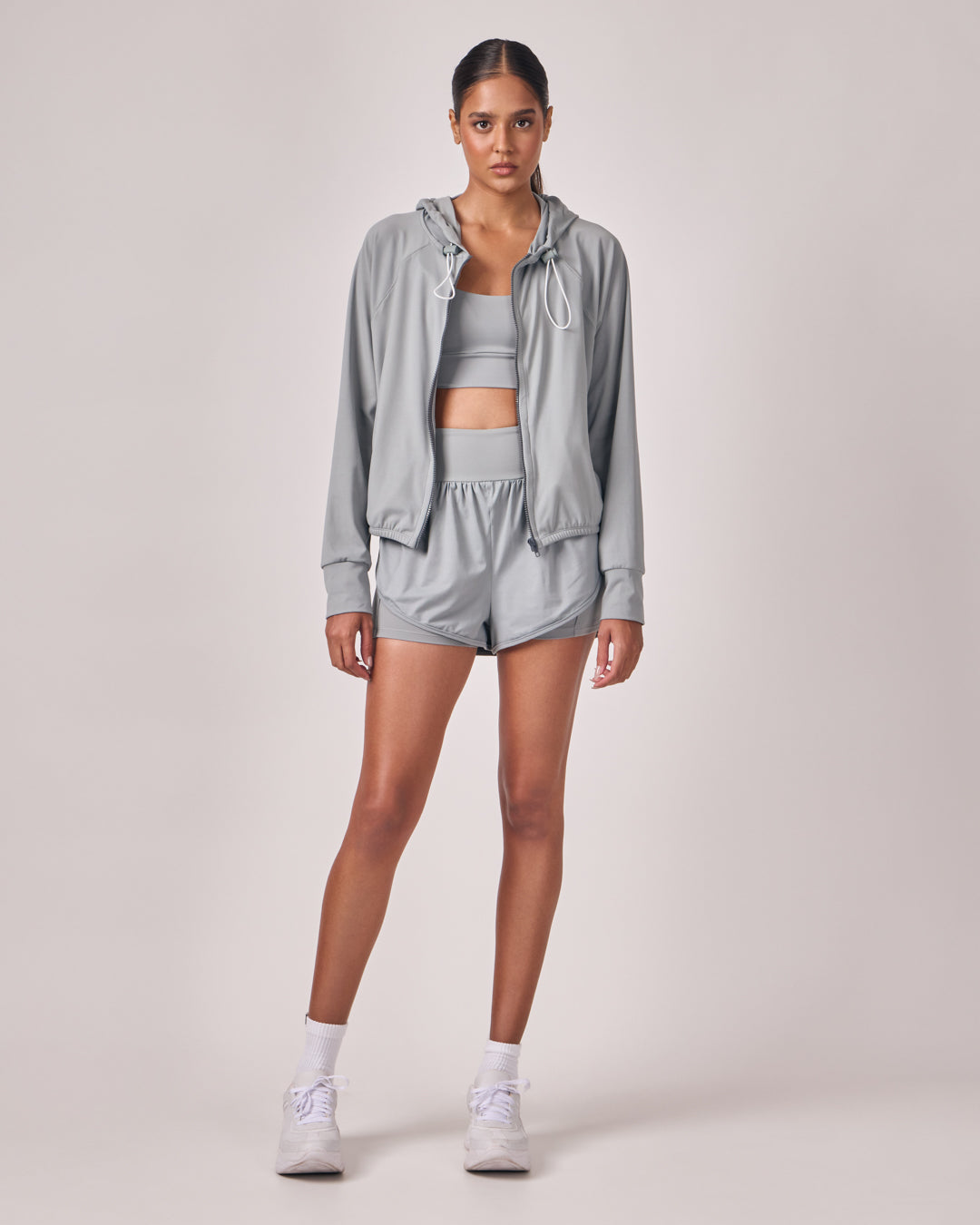 Jaqueta Corta Vento Essential - Platinum