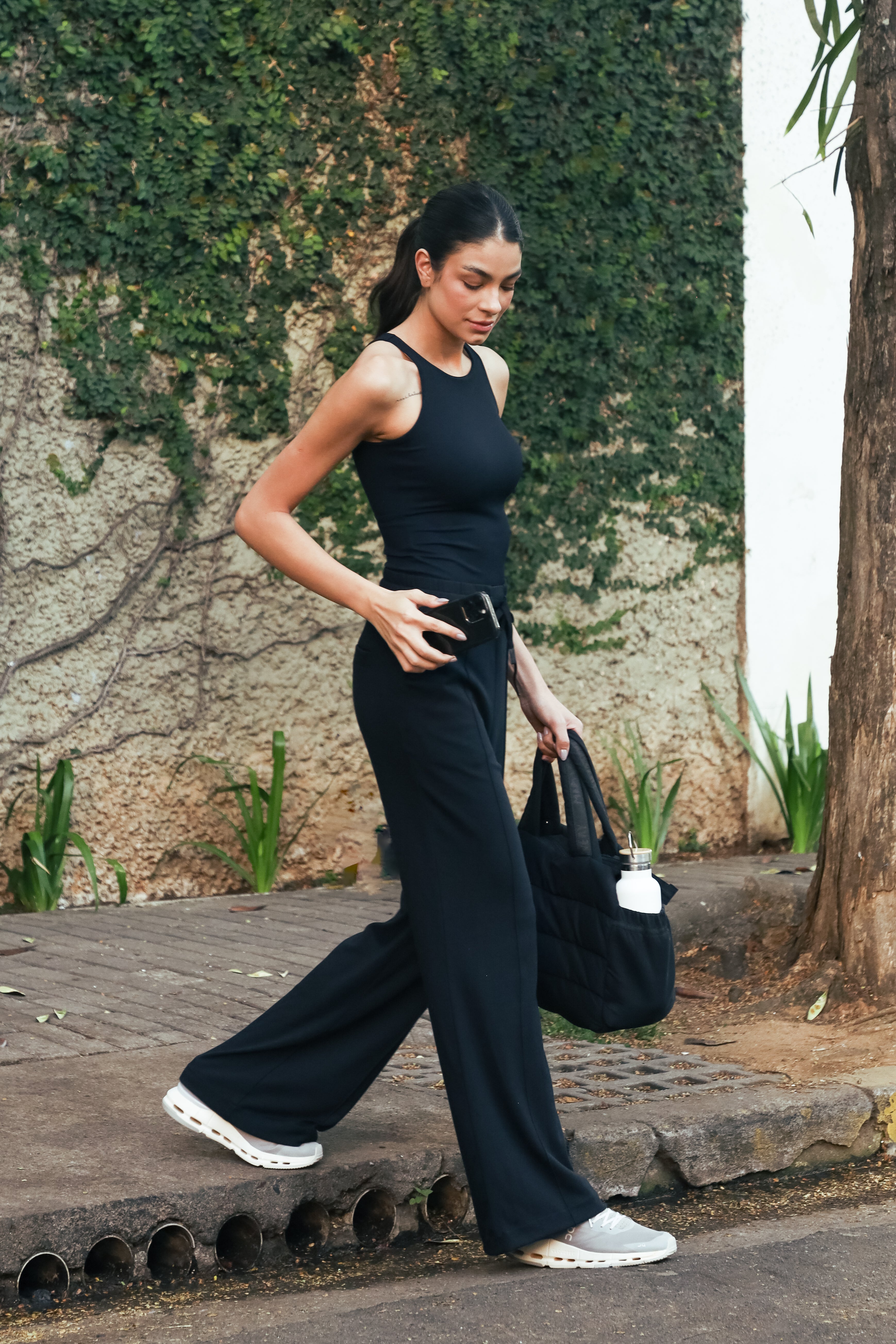 Calça Ampla Casual - Preto