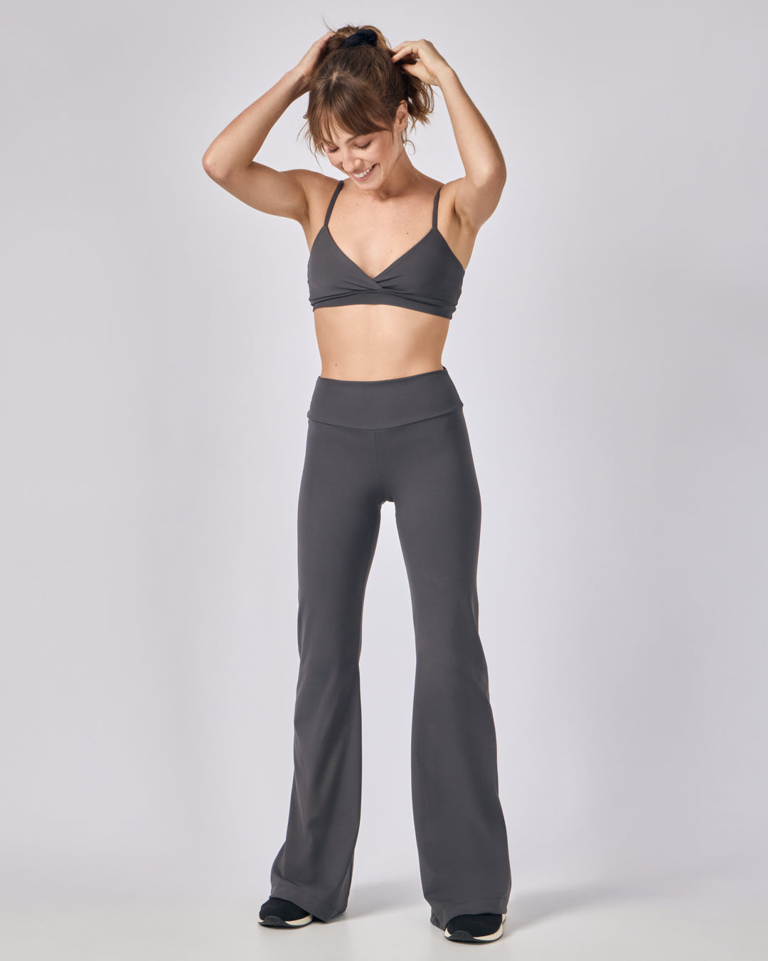 Calça Pantalona Flow - Cinza Chumbo