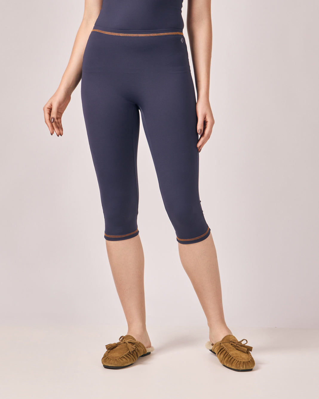 Calça Capri by Gabriela Diniz - Azul Marinho