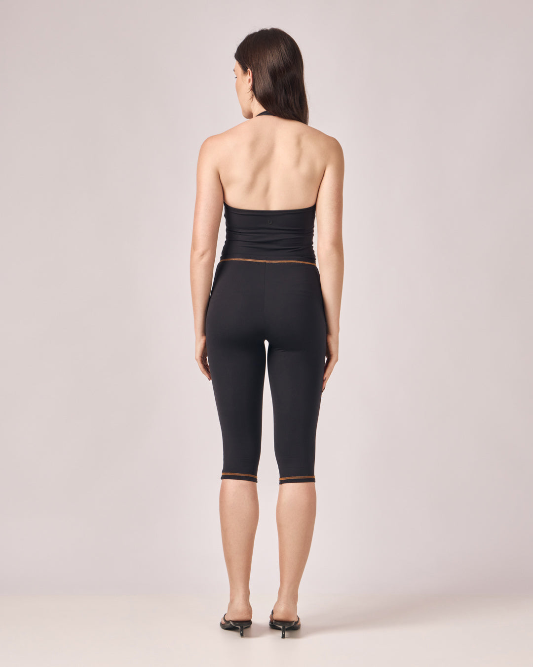 Calça Capri by Gabriela Diniz - Preto