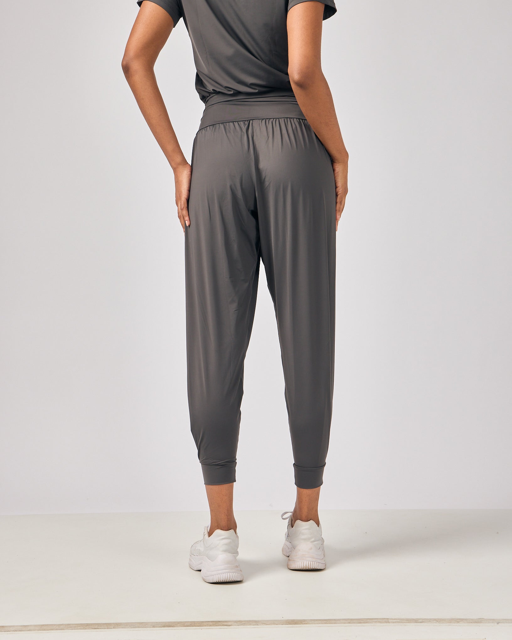 Calça Yogi Punho - Cinza Chumbo