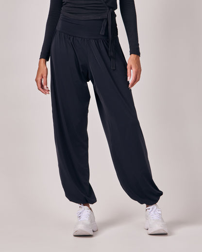 Calça Aladim - Preto