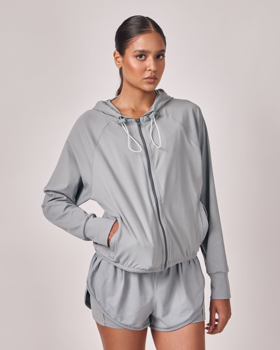 Jaqueta Corta Vento Essential - Platinum