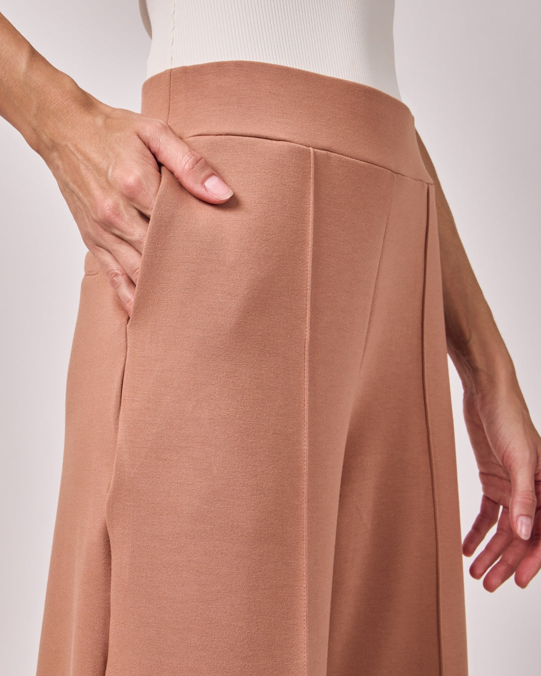 Calça Ampla Casual Cós Liso - Mocha