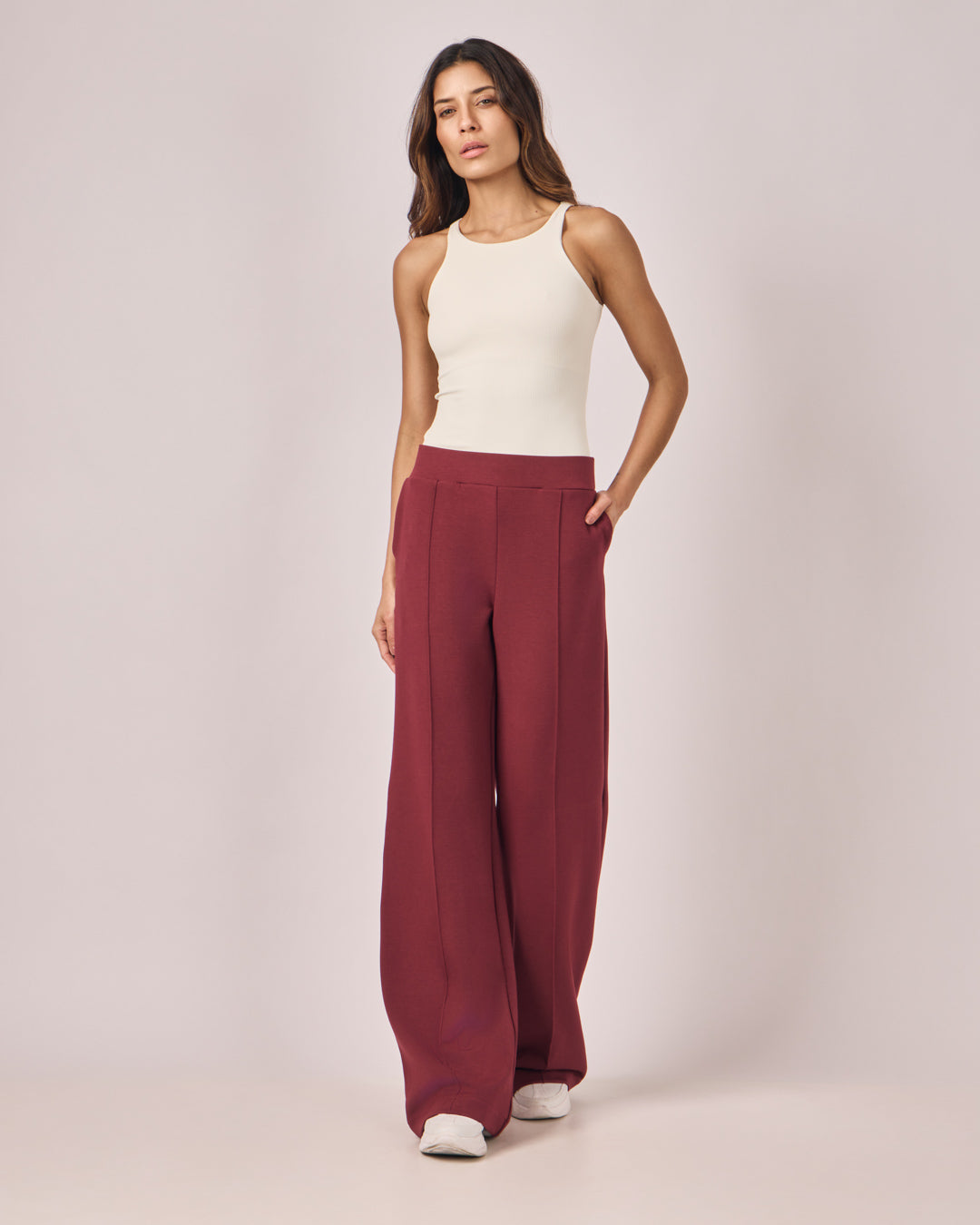 Calça Ampla Casual Cós Liso - Merlot